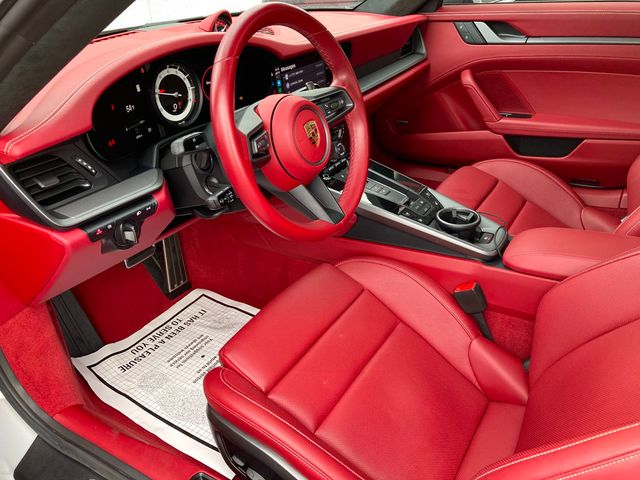 2024 Porsche 911 Carrera Coupe - 22939613 - 3