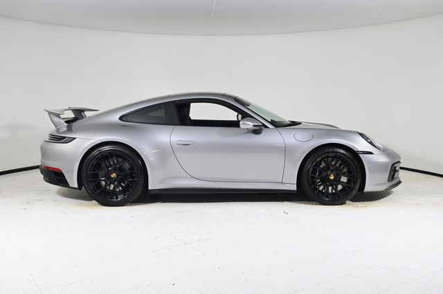 2024 Porsche 911 Carrera GTS - 22877925 - 7