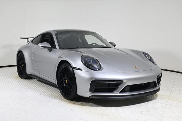 2024 Porsche 911 Carrera GTS - 22877925 - 8
