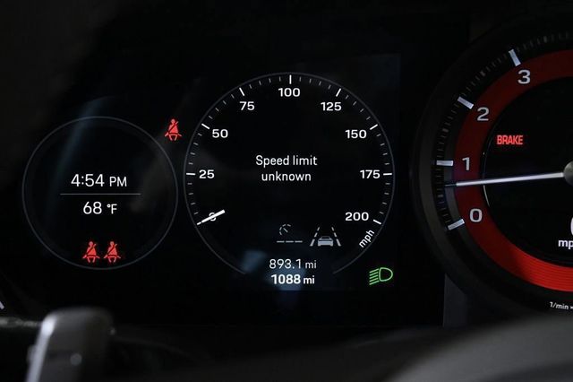 2024 Porsche 911 Carrera S - 22915837 - 11