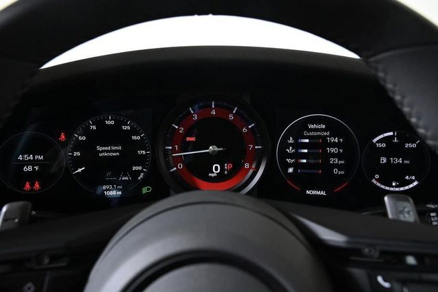 2024 Porsche 911 Carrera S - 22915837 - 12