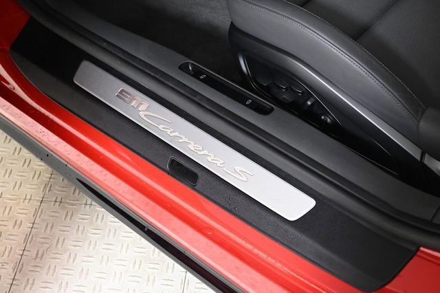2024 Porsche 911 Carrera S - 22915837 - 25