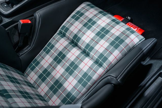 2024 Porsche 911 S/T Coupe - 22937082 - 18