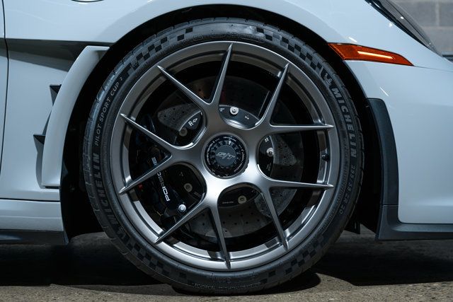 2024 Porsche 911 S/T Coupe - 22937082 - 34