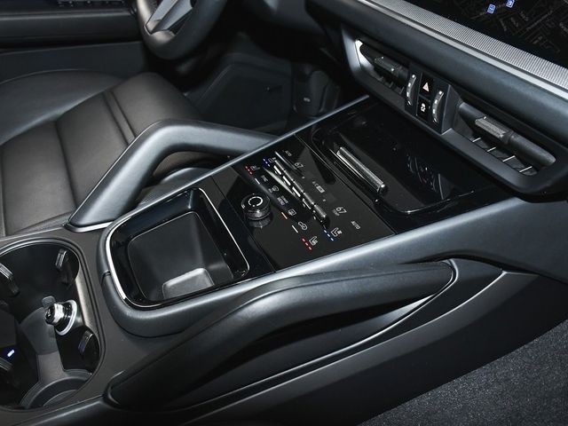 2024 Porsche Cayenne E-Hybrid S  - 22904977 - 71