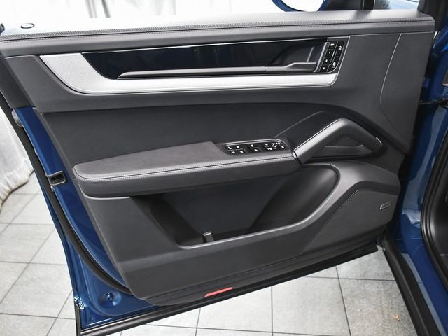 2024 Porsche Cayenne E-Hybrid S  - 22904977 - 8