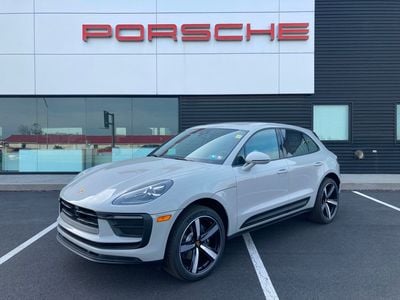 2024 Porsche Macan T