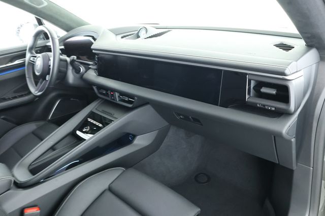2024 Porsche Macan Electric Turbo AWD w/ Burmester S. Sound & 22'' RS Spyder Wheels - 22930950 - 22