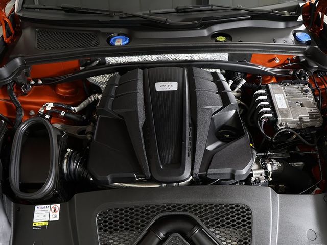 2024 Porsche Macan GTS - 22872736 - 19