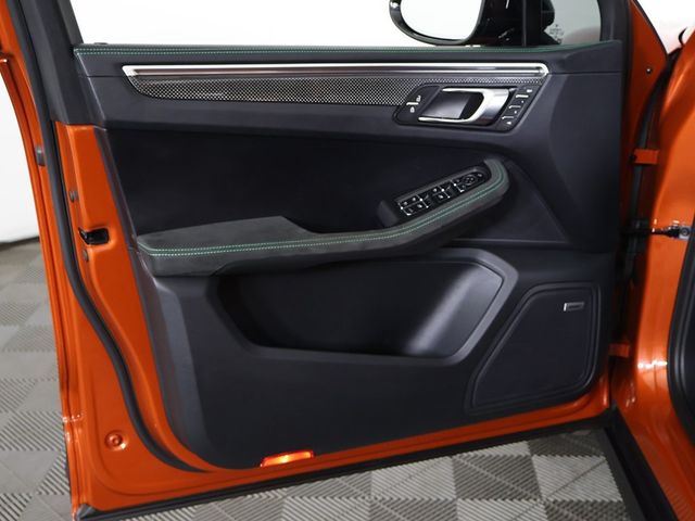 2024 Porsche Macan GTS - 22872736 - 21
