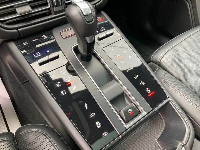 2024 Porsche Macan GTS - 22939980 - 13