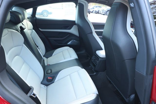 2024 Porsche Taycan 4S AWD with Premium Package, Deviated Stitching Interior Package - 22936124 - 22