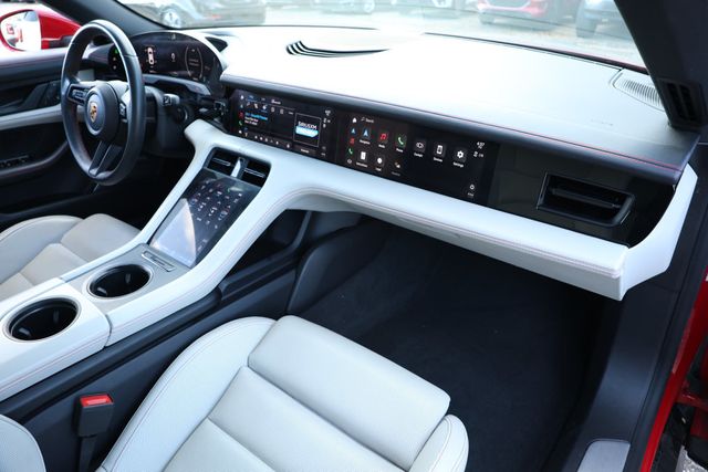 2024 Porsche Taycan 4S AWD with Premium Package, Deviated Stitching Interior Package - 22936124 - 24