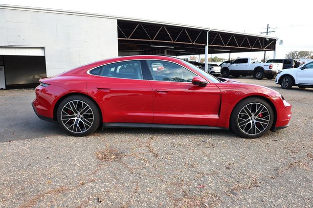 2024 Porsche Taycan 4S AWD with Premium Package, Deviated Stitching Interior Package - 22936124 - 5