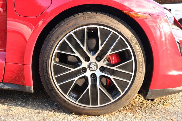 2024 Porsche Taycan 4S AWD with Premium Package, Deviated Stitching Interior Package - 22936124 - 8