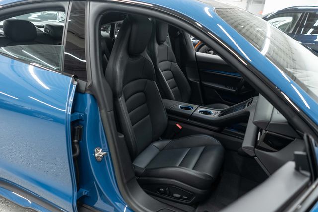 2024 Porsche Taycan RWD - 22937450 - 10