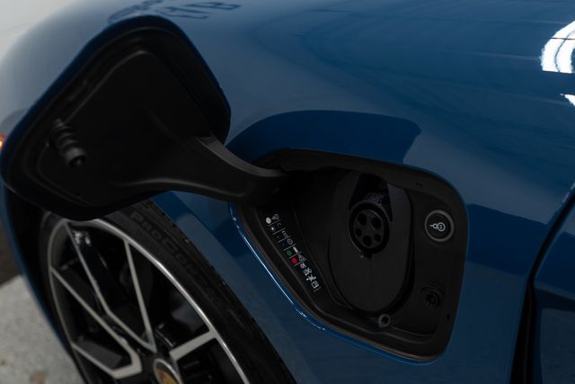 2024 Porsche Taycan RWD - 22937450 - 45