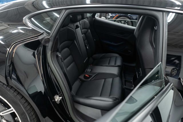 2024 Porsche Taycan RWD - 22937451 - 11