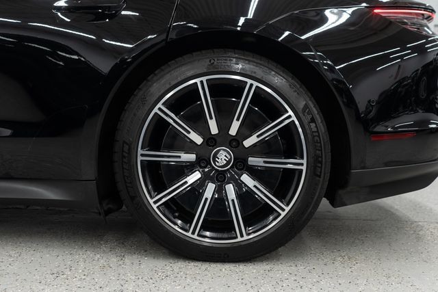 2024 Porsche Taycan RWD - 22937451 - 35