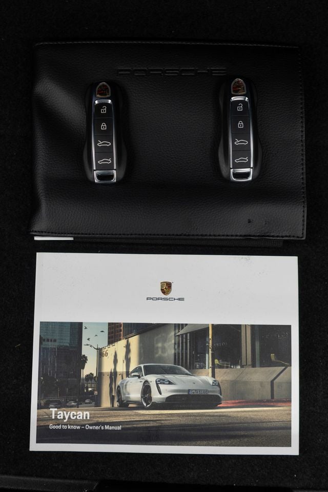 2024 Porsche Taycan RWD - 22937451 - 55