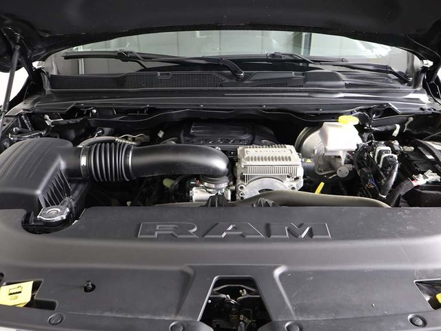 2024 Ram 1500 Laramie 4x4 Crew Cab 5'7" Box - 22934819 - 19