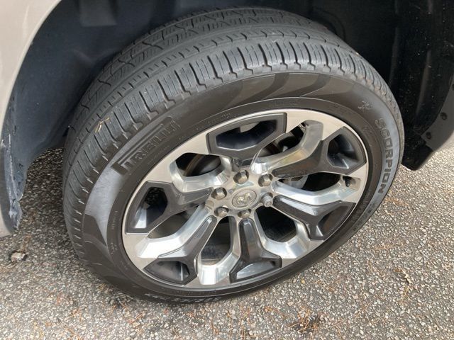 2024 Ram 1500 Limited 4x4 Crew Cab 5'7" Box - 22937686 - 11