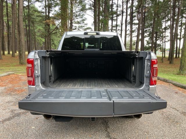 2024 Ram 1500 Limited 4x4 Crew Cab 5'7" Box - 22937686 - 19