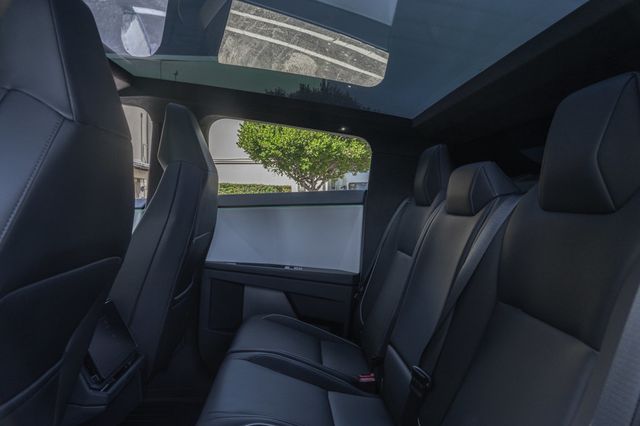 2024 Tesla Cybertruck Cyberbeast AWD - 22935593 - 20