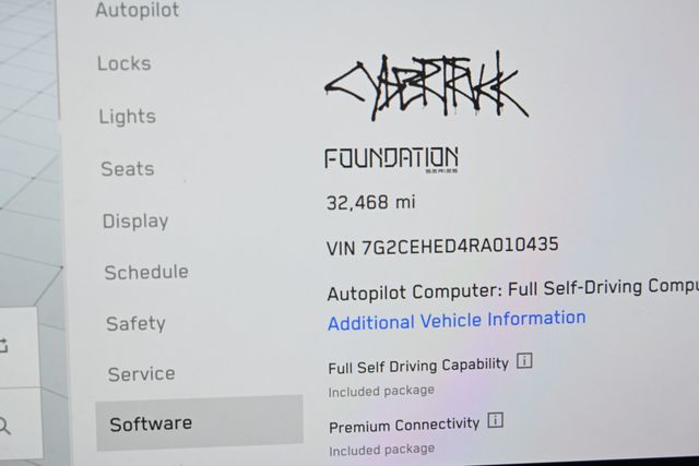 2024 Tesla Cybertruck Foundation Series AWD with Full Self-Driving - 22935836 - 14