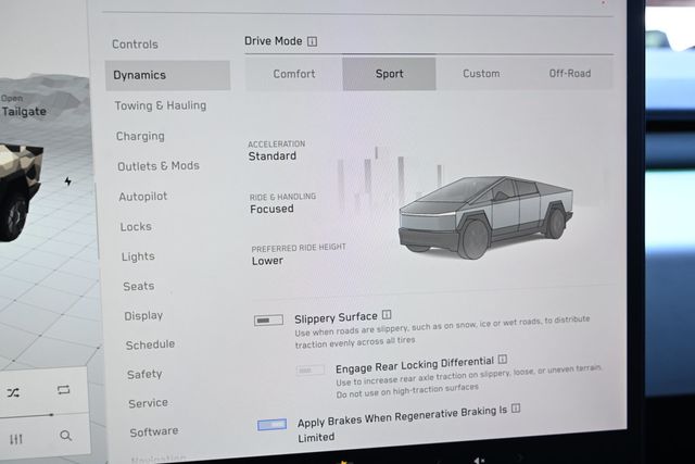 2024 Tesla Cybertruck Foundation Series AWD with Full Self-Driving - 22935836 - 18