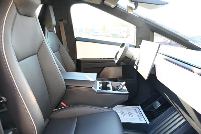 2024 Tesla Cybertruck Foundation Series AWD with Full Self-Driving - 22935836 - 27