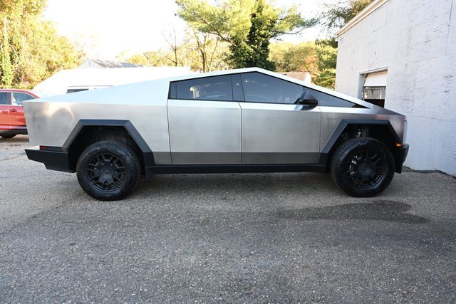 2024 Tesla Cybertruck Foundation Series AWD with Full Self-Driving - 22935836 - 5