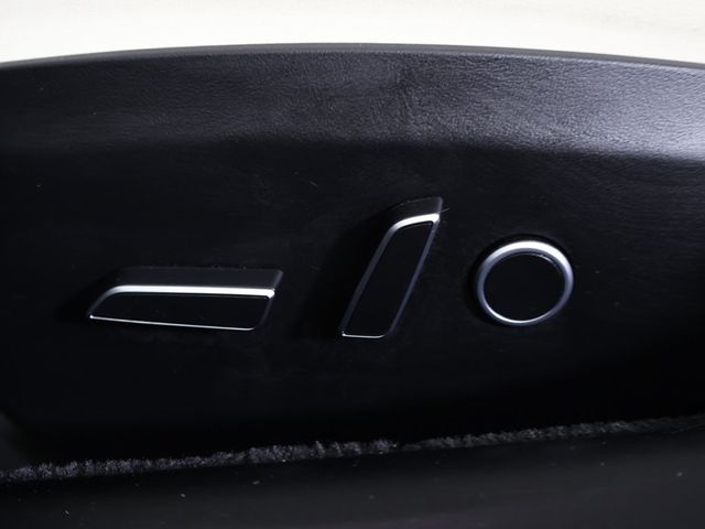 2024 Tesla Model S AWD - 22918817 - 35