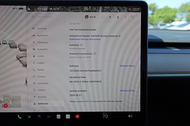 2024 TESLA MODEL Y Long Range AWD - 22933099 - 33