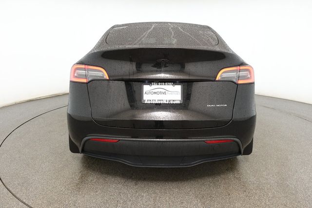2024 Tesla Model Y Long Range AWD with 20'' Induction Wheels - 22930922 - 4