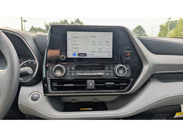 2024 Toyota Highlander XLE FWD - 22912338 - 21