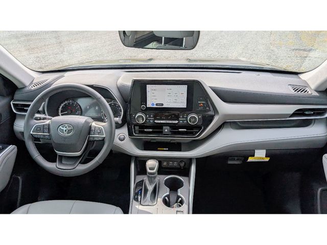 2024 Toyota Highlander XLE FWD - 22912338 - 27