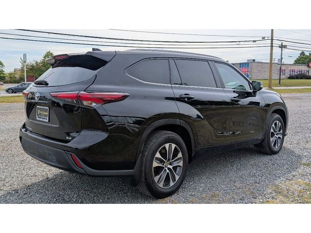 2024 Toyota Highlander XLE FWD - 22912338 - 6