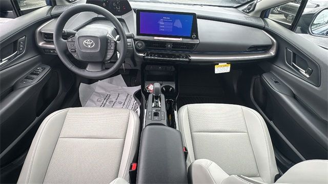 2024 Toyota Prius LE - 22925113 - 11