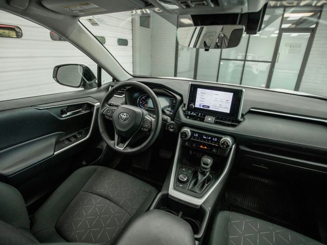 2024 Toyota RAV4 Hybrid XLE AWD - 22904644 - 15