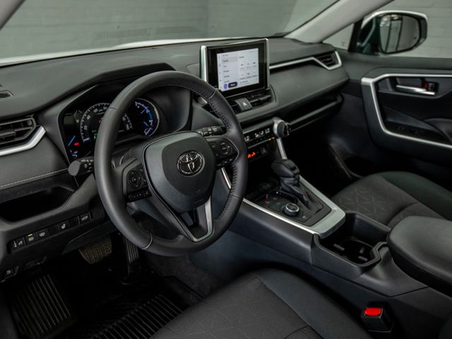 2024 Toyota RAV4 Hybrid XLE AWD - 22904644 - 16