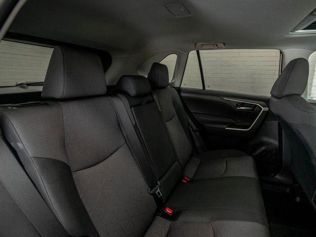 2024 Toyota RAV4 Hybrid XLE AWD - 22904644 - 25