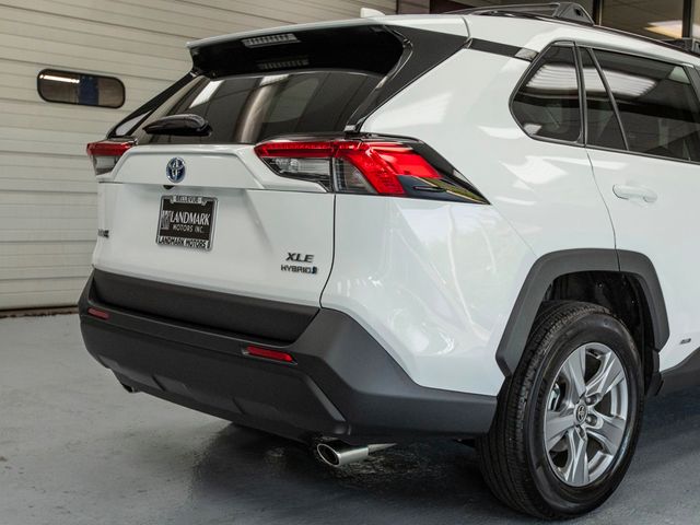 2024 Toyota RAV4 Hybrid XLE AWD - 22904644 - 34