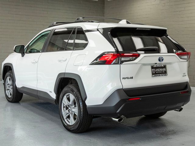 2024 Toyota RAV4 Hybrid XLE AWD - 22904644 - 36