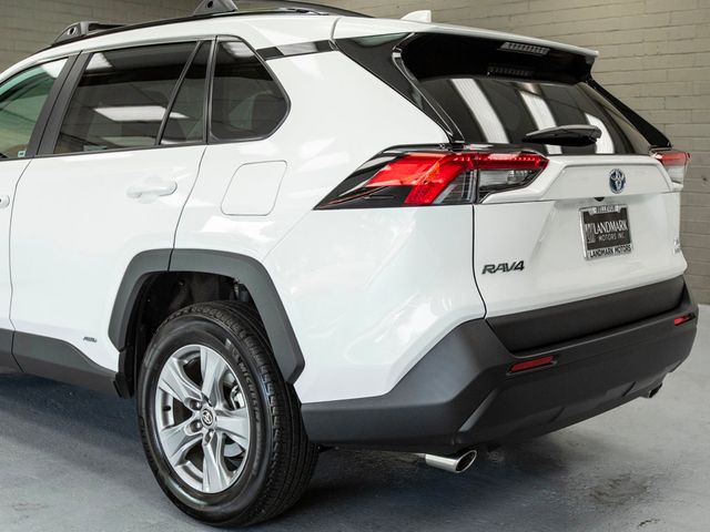 2024 Toyota RAV4 Hybrid XLE AWD - 22904644 - 37