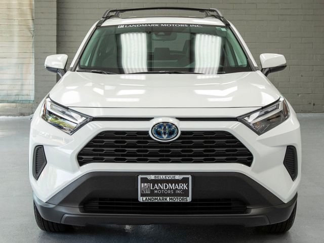 2024 Toyota RAV4 Hybrid XLE AWD - 22904644 - 4