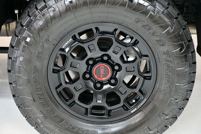 2024 Toyota Sequoia TRD Pro 4WD - 22886039 - 18