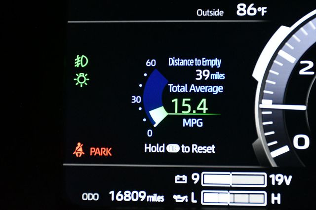 2024 Toyota Sequoia TRD Pro 4WD - 22886039 - 46