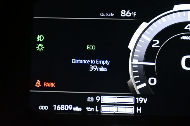 2024 Toyota Sequoia TRD Pro 4WD - 22886039 - 47