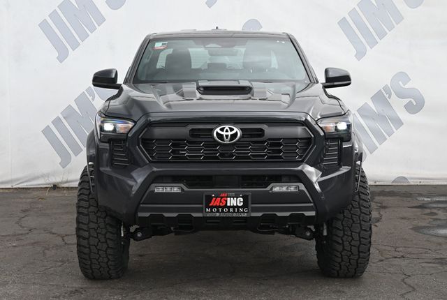 2024 Toyota Tacoma 4WD TRD 4X4 RC Lift 18" METHOD Wheels 35" Mickey Thompson Tires - 22914973 - 1